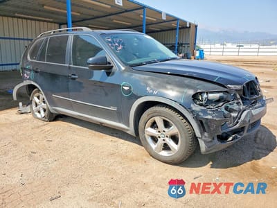 Czwarte zdjęcie samochodu z boku: 2008 BMW X5 3.0I VIN:5UXFE43548L025809 - miniatura