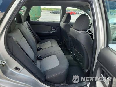 Zdjęcie 10 z 12 samochodu: 2008 KIA SPECTRA SPECTRA5 SX VIN:KNAFE161385014293 - miniatura