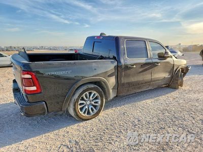 Trzecie zdjęcie samochodu z tyłu: 2022 RAM 1500 LARAMIE VIN:1C6SRFJTXNN404239 - miniatura