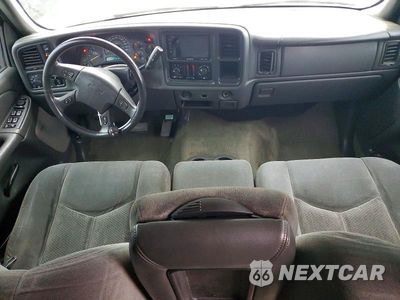 Zdjęcie 8 z 12 samochodu: 2004 CHEVROLET SILVERADO K2500 HEAVY DUTY VIN:1GCHK23194F121495 - miniatura