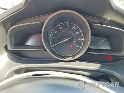 Zdjęcie 9 z 12 samochodu: 2018 MAZDA 3 TOURING VIN:3MZBN1V37JM239110 - miniatura