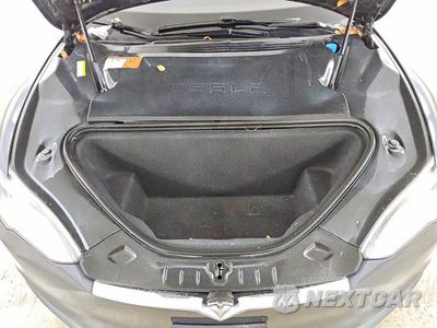 Zdjęcie 11 z 12 samochodu: 2016 TESLA MODEL S VIN:5YJSA1E28GF157552 - miniatura