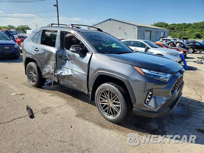 Czwarte zdjęcie samochodu z boku: 2025 TOYOTA RAV4 XLE VIN:2T3P1RFV7SW516535 - miniatura