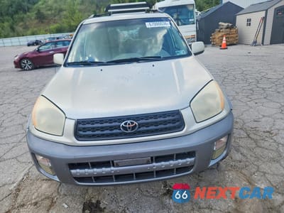 Piąte zdjęcie samochodu w środku: 2001 TOYOTA RAV4 BASE VIN:JTEHH20V910105006 - miniatura
