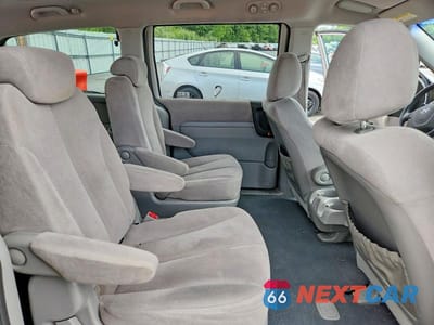 Zdjęcie 11 z 13 samochodu: 2008 HYUNDAI ENTOURAGE GLS VIN:KNDMC233986046557 - miniatura
