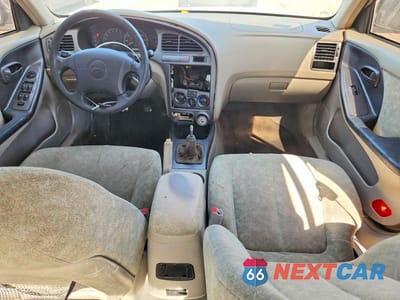 Zdjęcie 8 z 14 samochodu: 2001 HYUNDAI ELANTRA GLS VIN:KMHDN45D41U222861 - miniatura