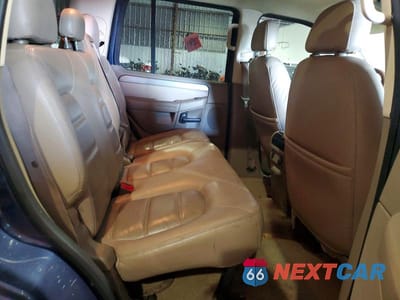 Zdjęcie 11 z 13 samochodu: 2004 FORD EXPLORER XLT VIN:1FMZU63K04UB32455 - miniatura