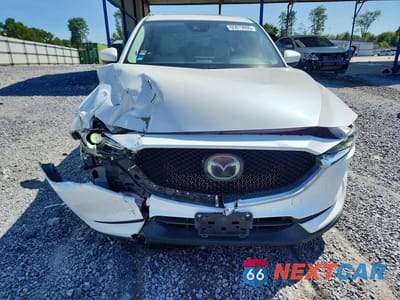 Piąte zdjęcie samochodu w środku: 2019 MAZDA CX-5 GRAND TOURING VIN:JM3KFBDM3K0574165 - miniatura