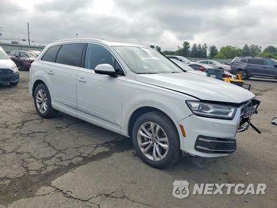 Czwarte zdjęcie samochodu z boku: 2019 AUDI Q7 PREMIUM VIN:WA1AHAF7XKD024352 - miniatura