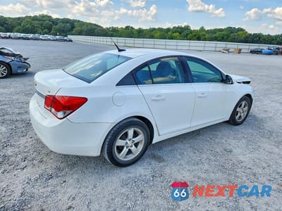 Trzecie zdjęcie samochodu z tyłu: 2013 CHEVROLET CRUZE LT VIN:1G1PC5SB2D7115979 - miniatura