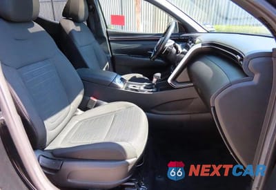 Piąte zdjęcie samochodu w środku: 2022 HYUNDAI SANTA CRUZ SEL PREMIUM VIN:5NTJDDAF0NH005309 - miniatura