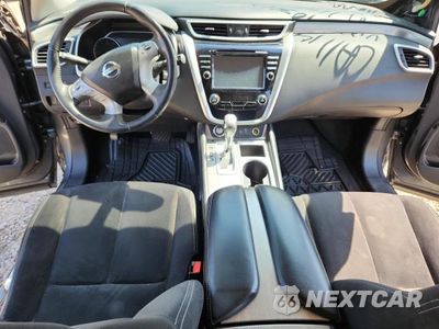 Zdjęcie 8 z 13 samochodu: 2018 NISSAN MURANO SV VIN:5N1AZ2MG6JN151146 - miniatura