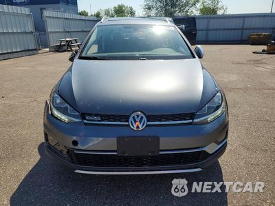 Piąte zdjęcie samochodu w środku: 2019 VOLKSWAGEN GOLF ALLTRACK S VIN:3VWH17AU9KM509706 - miniatura