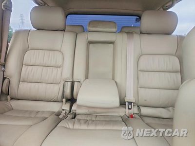 Zdjęcie 10 z 13 samochodu: 2007 LEXUS LX 470 VIN:JTJHT00W074020571 - miniatura