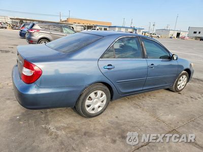 Trzecie zdjęcie samochodu z tyłu: 2003 TOYOTA CAMRY LE VIN:4T1BE32K33U212460 - miniatura