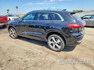 Drugie zdjęcie samochodu z przodu: 2025 AUDI Q5 PREMIUM PLUS VIN:WA12AAGU4S2089948 - miniatura