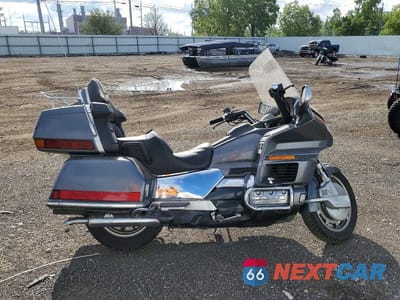1988 HONDA GL1100 1HFSC220XJA009752 - główne zdjęcie licytacji z USA - miniatura