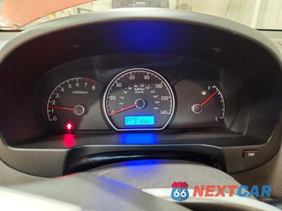 Zdjęcie 9 z 13 samochodu: 2009 HYUNDAI ELANTRA GLS VIN:KMHDU46D29U790216 - miniatura