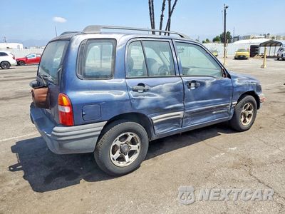 Trzecie zdjęcie samochodu z tyłu: 2000 CHEVROLET TRACKER VIN:2CNBE13C4Y6905118 - miniatura