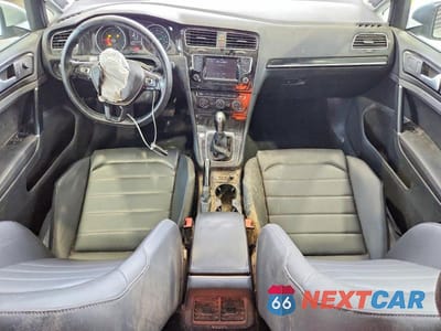 Zdjęcie 8 z 13 samochodu: 2015 VOLKSWAGEN GOLF SPORTWAGEN TDI S VIN:3VWCA7AU7FM520297 - miniatura