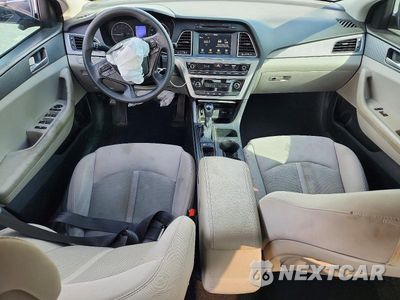 Zdjęcie 8 z 12 samochodu: 2016 HYUNDAI SONATA SE VIN:5NPE24AF9GH404728 - miniatura