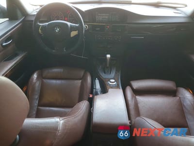 Zdjęcie 8 z 12 samochodu: 2006 BMW 325 I VIN:WBAVB13566PT11328 - miniatura