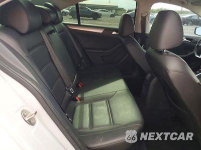 Zdjęcie 10 z 12 samochodu: 2017 VOLKSWAGEN JETTA SE VIN:3VWDB7AJ7HM304220 - miniatura