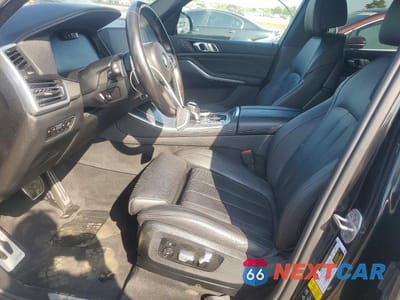 Zdjęcie 7 z 13 samochodu: 2021 BMW X5 VIN:5UXCR6C08M9H68653 - miniatura