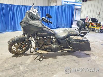 Trzecie zdjęcie samochodu z tyłu: 2018 HARLEY-DAVIDSON FLHXS STREET GLIDE SPECIAL VIN:1HD1KRC18JB677583 - miniatura