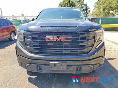 Piąte zdjęcie samochodu w środku: 2024 GMC SIERRA K1500 VIN:1GTUUAED8RZ338374 - miniatura