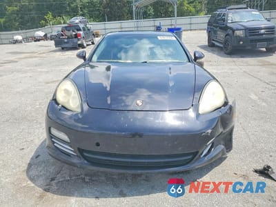 Piąte zdjęcie samochodu w środku: 2010 PORSCHE PANAMERA S VIN:WP0AB2A76AL060421 - miniatura