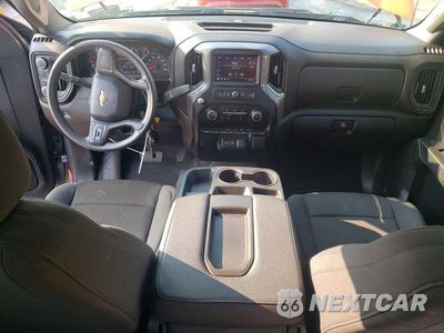 Zdjęcie 8 z 13 samochodu: 2021 CHEVROLET SILVERADO K1500 CUSTOM VIN:1GCPYBEK7MZ396829 - miniatura