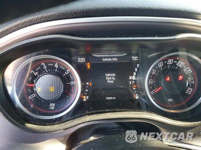 Zdjęcie 9 z 13 samochodu: 2019 DODGE CHALLENGER SXT VIN:2C3CDZAG6KH714526 - miniatura
