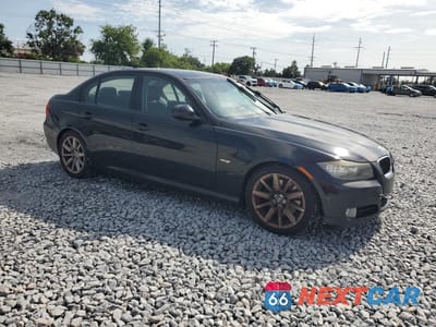 Czwarte zdjęcie samochodu z boku: 2009 BMW 328 I VIN:WBAPH77509NL85512 - miniatura