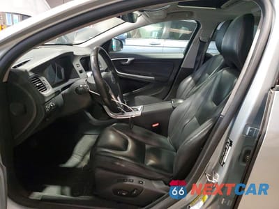 Zdjęcie 7 z 13 samochodu: 2017 VOLVO S60 DYNAMIC VIN:YV140MTL0H2421239 - miniatura