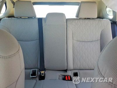 Zdjęcie 10 z 13 samochodu: 2024 TOYOTA COROLLA CROSS L VIN:7MUAAABG1RV093936 - miniatura