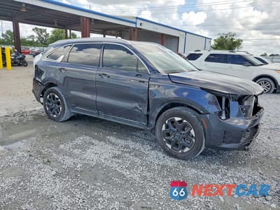 Czwarte zdjęcie samochodu z boku: 2025 KIA SORENTO S VIN:5XYRL4JC6SG350874 - miniatura