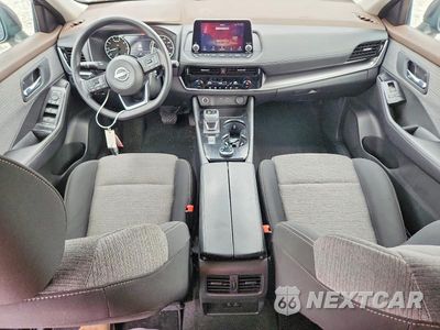 Zdjęcie 8 z 14 samochodu: 2022 NISSAN ROGUE SV VIN:5N1BT3BB2NC730848 - miniatura