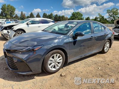 2026 TOYOTA CAMRY LE 4T1DAACK9TU311629 - główne zdjęcie licytacji z USA - miniatura
