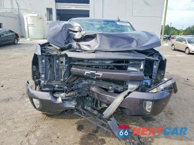 Piąte zdjęcie samochodu w środku: 2016 CHEVROLET SILVERADO K1500 LT VIN:3GCUKREC2GG174239 - miniatura
