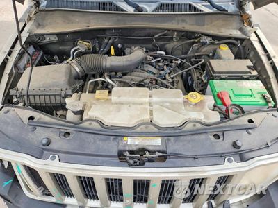 Zdjęcie 12 z 14 samochodu: 2008 JEEP LIBERTY SPORT VIN:1J8GN28K38W218260 - miniatura