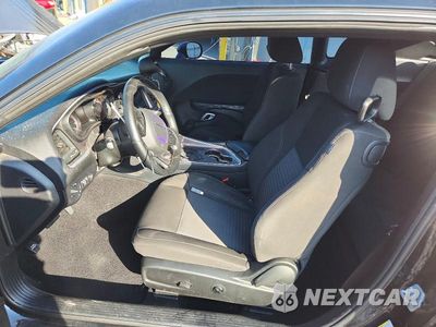 Zdjęcie 7 z 12 samochodu: 2021 DODGE CHALLENGER SXT VIN:2C3CDZAG1MH587185 - miniatura