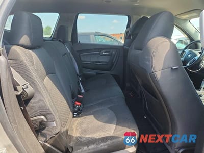 Zdjęcie 10 z 12 samochodu: 2010 CHEVROLET TRAVERSE LT VIN:1GNLVFEDXAS150742 - miniatura