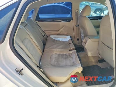 Zdjęcie 10 z 12 samochodu: 2012 VOLKSWAGEN PASSAT SEL VIN:1VWCM7A39CC079431 - miniatura