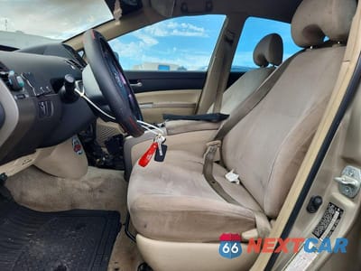 Zdjęcie 7 z 12 samochodu: 2004 TOYOTA PRIUS BASE VIN:JTDKB20U940014812 - miniatura