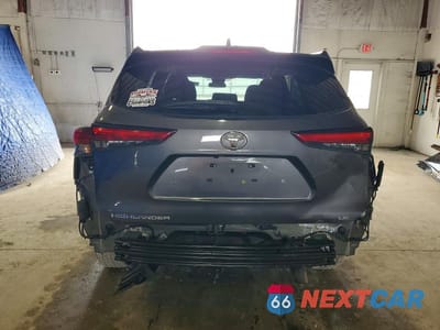 Zdjęcie 6 z 13 samochodu: 2023 TOYOTA HIGHLANDER LE VIN:5TDKDRAH0PS015482 - miniatura