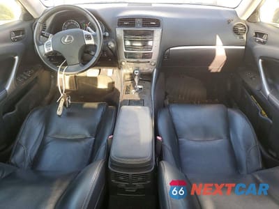 Zdjęcie 8 z 13 samochodu: 2011 LEXUS IS 250 VIN:JTHCF5C21B5048990 - miniatura