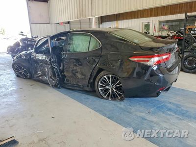 Drugie zdjęcie samochodu z przodu: 2018 TOYOTA CAMRY SE VIN:4T1B11HKXJU516633 - miniatura