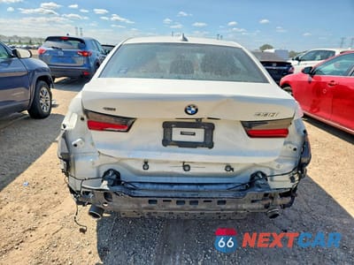 Zdjęcie 6 z 13 samochodu: 2019 BMW 330XI VIN:3MW5R7J51K8B01195 - miniatura