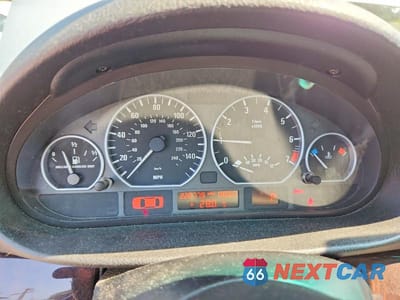 Zdjęcie 9 z 12 samochodu: 2001 BMW 330 I VIN:WBAAV53411FJ64628 - miniatura